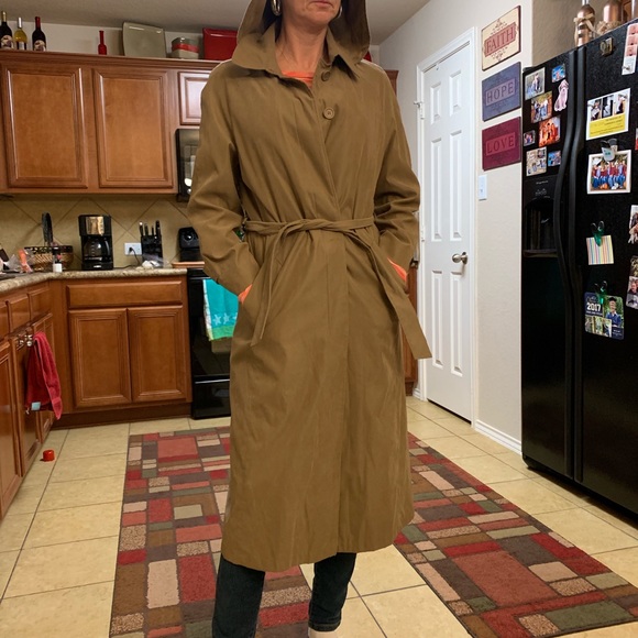 petite raincoat with removable lining